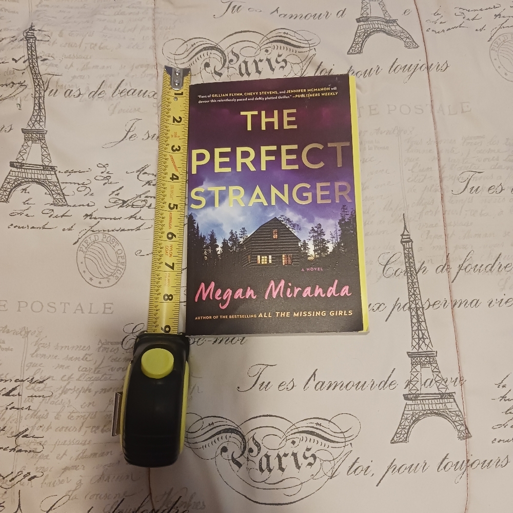 The Perfect Stranger - Picture 3 of 4